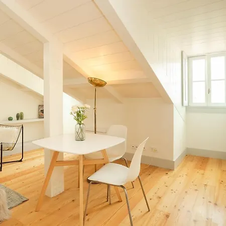 Cosy Baixa Лісабон